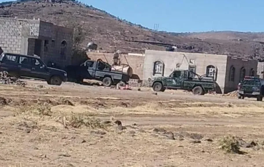 إرحل يا حوثي مواطنون غاضبون يكسرون حاجز الخوف .. والمليشيات ترد بحصار خانق على قرية في صنعاء